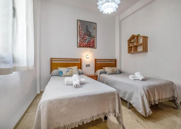 Fleming, Comodo Junto Mezquita Y Juderia קורדובה