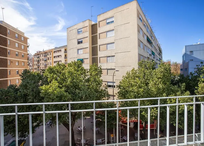 Fleming, Comodo Junto Mezquita Y Juderia *